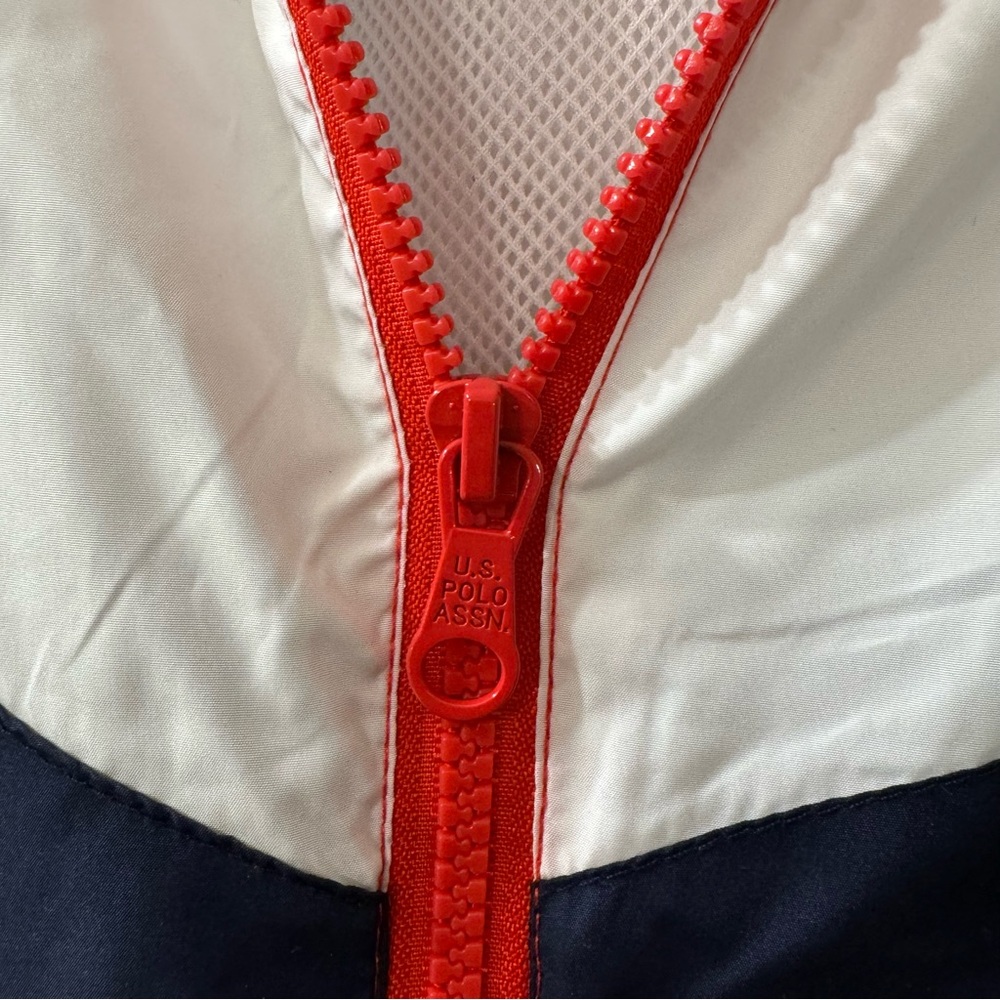 U. S. Polo Assn Raincoat/Windbreaker Hoodie Red/Blue/White Medium Unisex - Picture 11 of 12